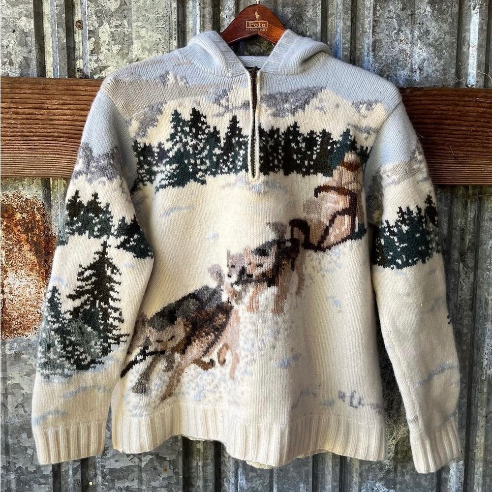 Vintage Ralph Lauren wool women’s sled dog sweater. Size small